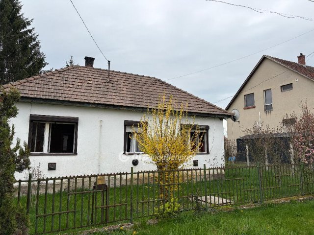 Eladó családi ház, Szügyön 18.9 M Ft, 1+1 szobás