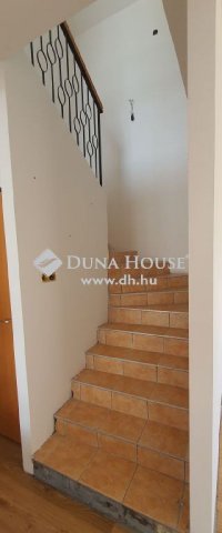 Eladó családi ház, Gyenesdiáson 128 M Ft, 5 szobás