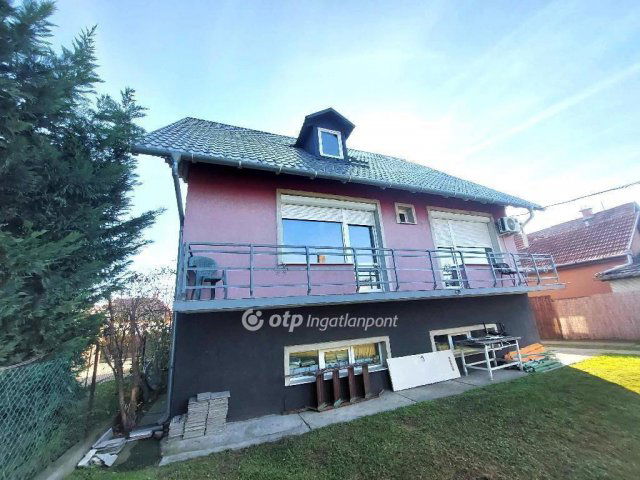 Eladó családi ház, Dunaharasztin 120 M Ft, 5 szobás