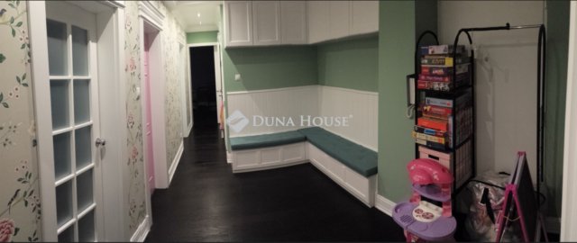 Eladó panellakás, Budapesten, III. kerületben 149.99 M Ft