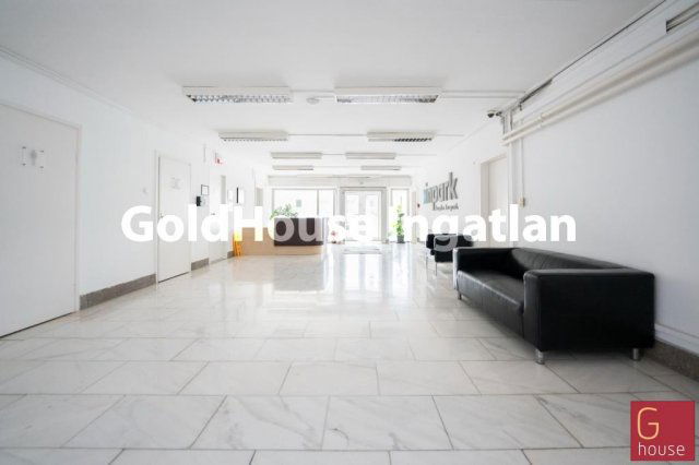 Kiadó iroda, Budapesten, II. kerületben, Rómer Flóris utcában