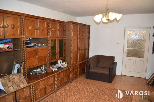 Eladó családi ház, Gyulán 36.9 M Ft, 4 szobás