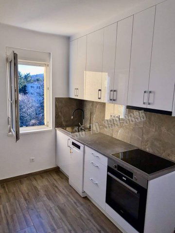 Kiadó téglalakás, albérlet, Budapesten, XII. kerületben