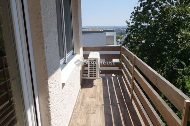 Eladó téglalakás, Budapesten, II. kerületben 109.9 M Ft