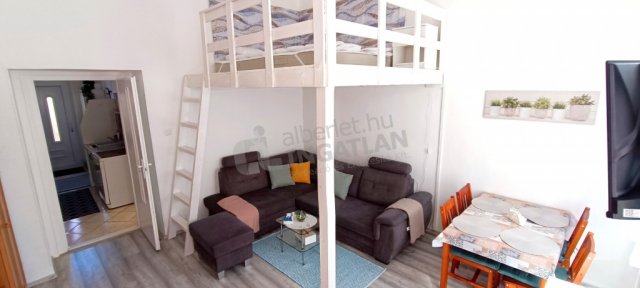 Kiadó téglalakás, albérlet, VII. kerületben, Garay utcában