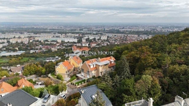 Eladó téglalakás, Budapesten, III. kerületben 326 M Ft, 4 szobás