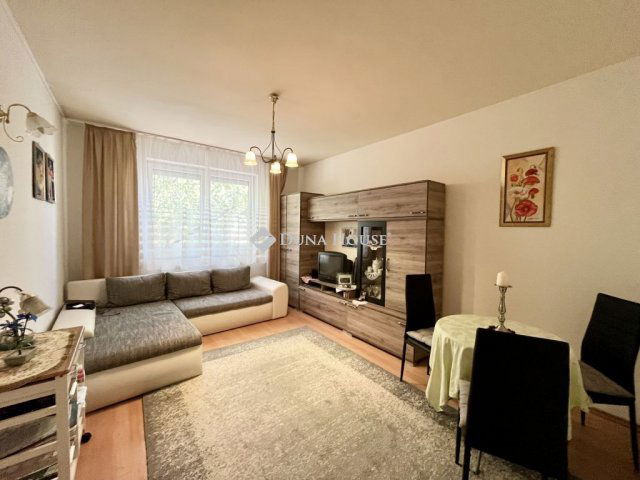 Eladó téglalakás, Nyíregyházán 59.9 M Ft, 2 szobás