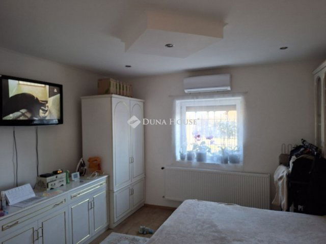 Eladó családi ház, Kislángon 45 M Ft, 3 szobás