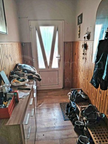 Eladó családi ház, Tiszaújvárosban 37.5 M Ft, 2+1 szobás