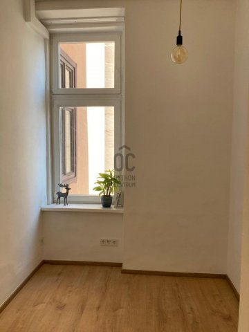 Eladó téglalakás, Budapesten, VIII. kerületben 79.9 M Ft