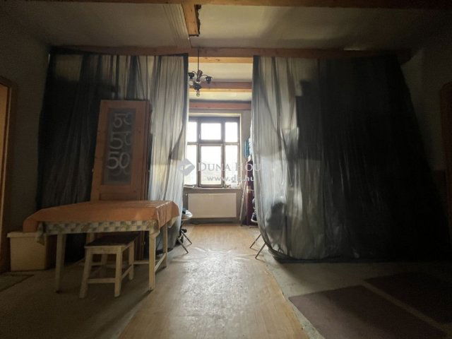Eladó családi ház, Orfűn 44.9 M Ft, 3 szobás