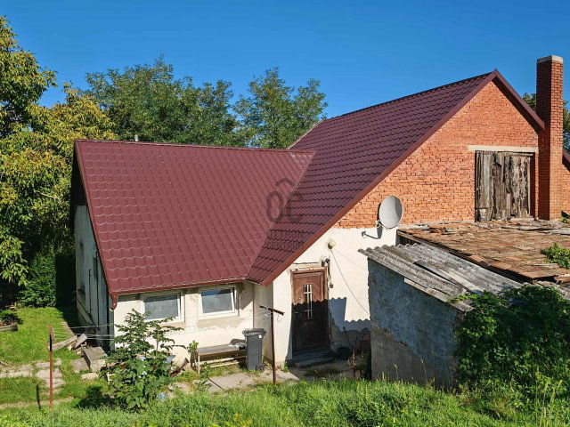 Eladó családi ház, Ajkán 49.8 M Ft, 4 szobás