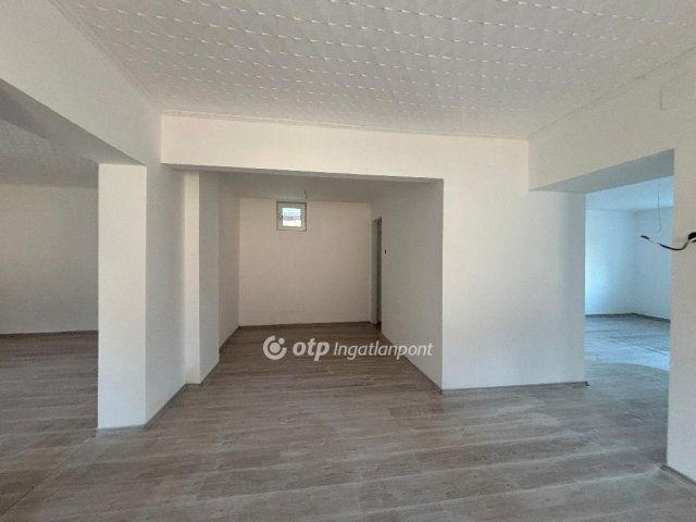 Eladó családi ház, Kányban 32.9 M Ft, 3 szobás