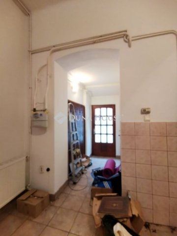 Eladó családi ház, Budakeszin 54.9 M Ft, 4 szobás