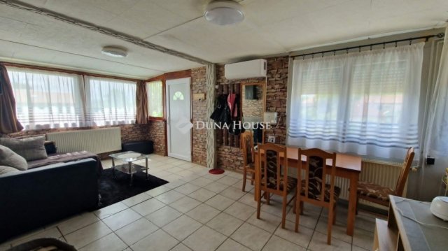 Eladó családi ház, Monorierdőn 45.9 M Ft, 2 szobás