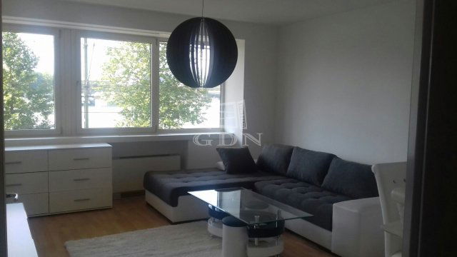 Eladó téglalakás, Budapesten, IX. kerületben 150 M Ft, 3 szobás