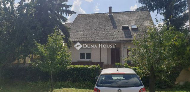 Eladó családi ház, Etyeken 78 M Ft, 6 szobás