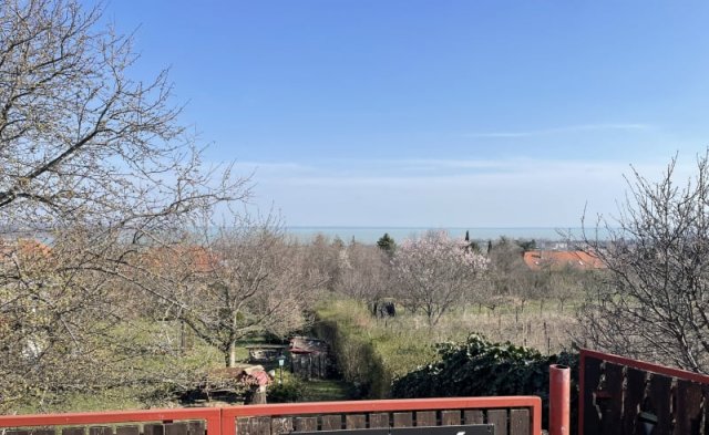 Eladó telek, Balatonalmádiban 83 M Ft / költözzbe.hu