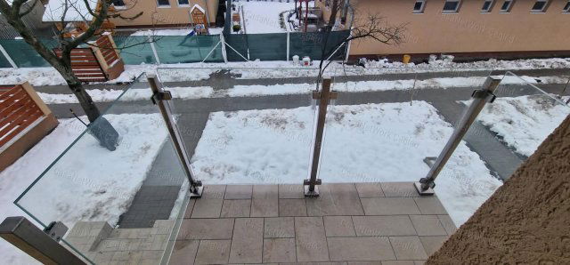 Eladó téglalakás, Cegléden 68 M Ft, 5 szobás