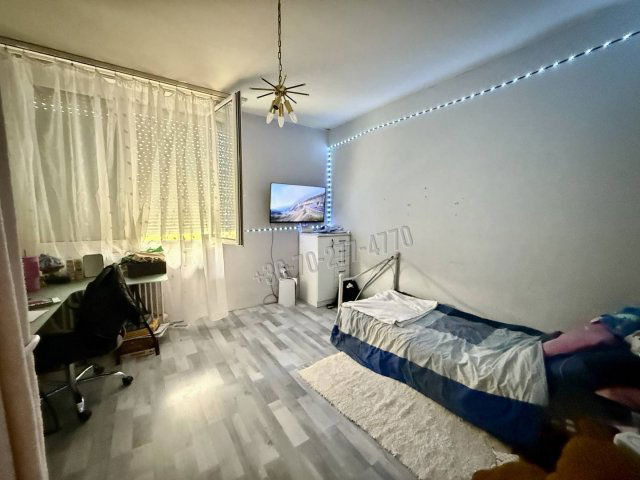 Eladó téglalakás, Oroszlányban, Dózsa György utcában 30.7 M Ft