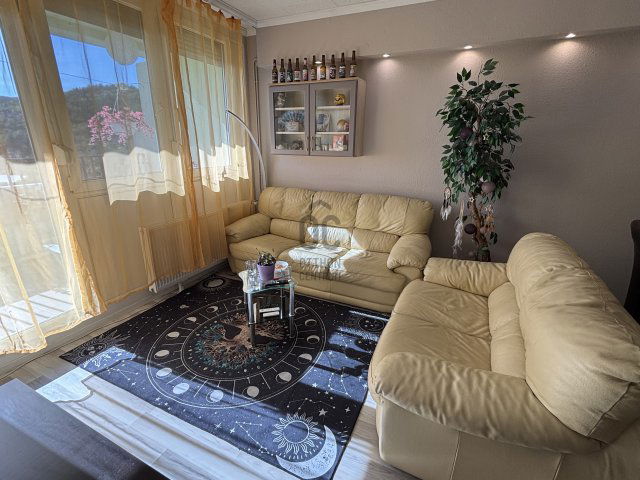 Eladó panellakás, Budaörsön 63.87 M Ft, 3 szobás