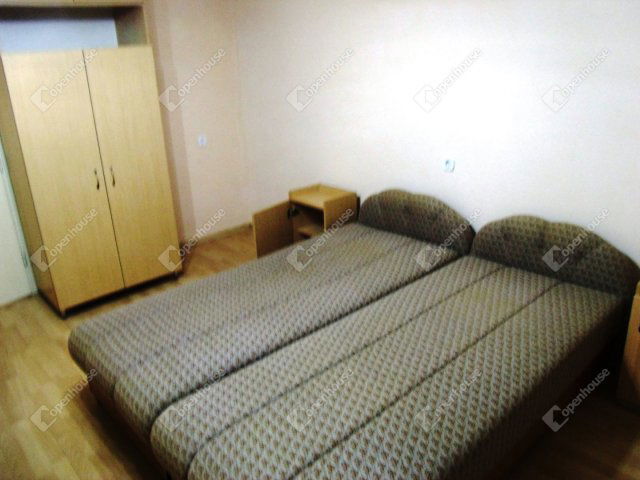 Kiadó téglalakás, albérlet, Pacsán 100 E Ft / hó, 1 szobás