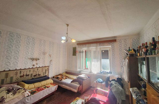 Eladó családi ház, Szatymazon, József Attila utcában 45 M Ft