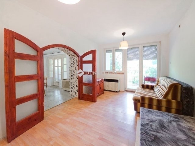 Eladó ikerház, Velencén 84.9 M Ft, 4 szobás