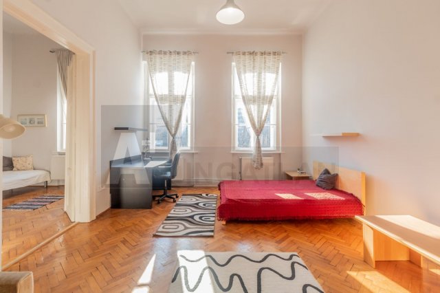 Kiadó téglalakás, albérlet, Szegeden 170 E Ft / hó, 2 szobás