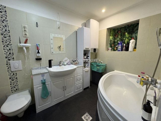 Eladó mezogazdasagi ingatlan, Dabason 47.5 M Ft, 3 szobás