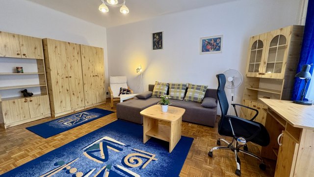 Kiadó téglalakás, albérlet, Debrecenben 190 E Ft / hó, 2 szobás