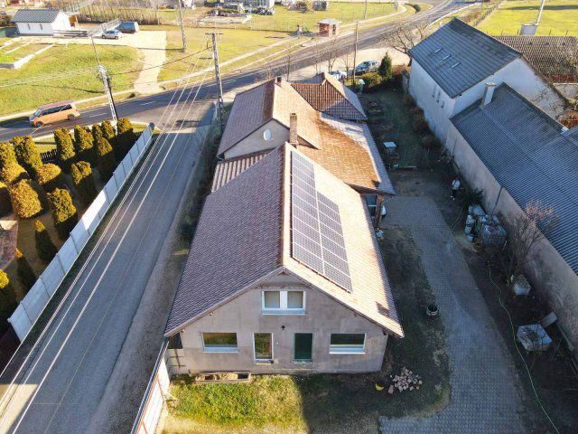 Eladó családi ház, Kolontáron 77.9 M Ft, 4 szobás