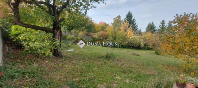 Eladó nyaraló, Esztergomban 89.9 M Ft, 5 szobás