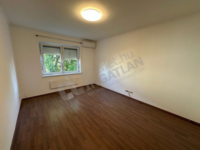 Kiadó téglalakás, albérlet, XIV. kerületben, Thököly úton