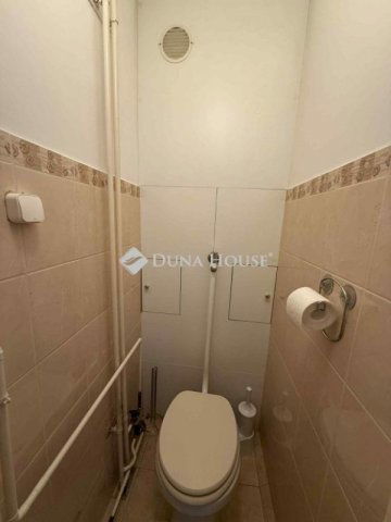 Eladó panellakás, Kecskeméten 54 M Ft, 2 szobás