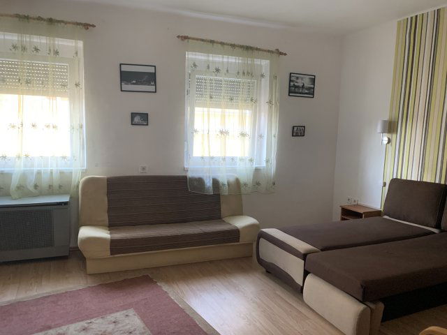 Kiadó téglalakás, albérlet, Egerben 140 E Ft / hó, 1+1 szobás