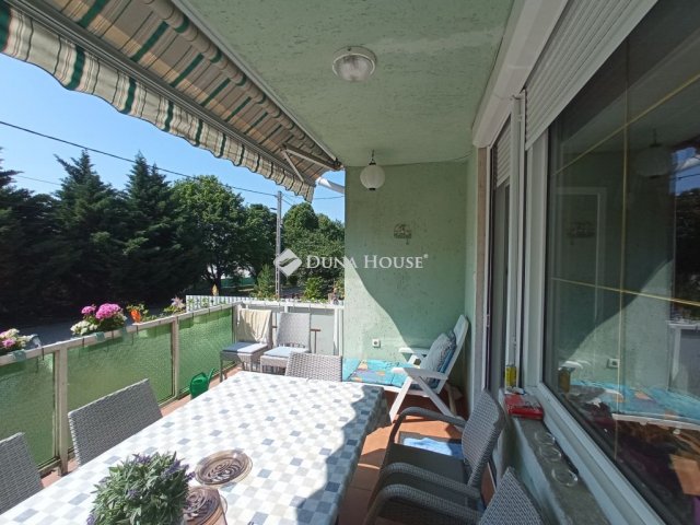 Eladó családi ház, Biatorbágyon, Alkotmány utcában 145 M Ft