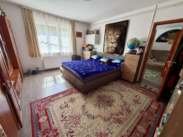 Eladó családi ház, Vácrátóton 96.5 M Ft, 3 szobás