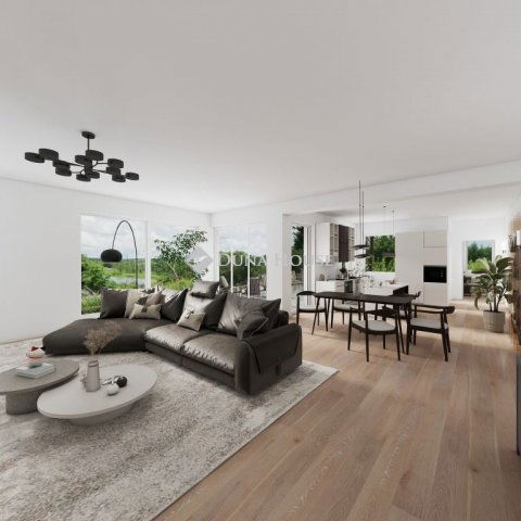 Eladó családi ház, Pócsmegyeren 149 M Ft, 5 szobás