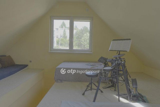 Eladó sorház, Budapesten, II. kerületben 299 M Ft, 2+2 szobás