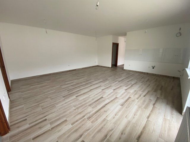Eladó családi ház, Dunavarsányban 82.9 M Ft, 5 szobás