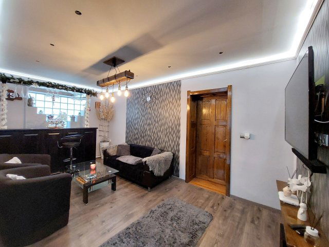 Eladó családi ház, Szegeden 55.9 M Ft, 3+1 szobás