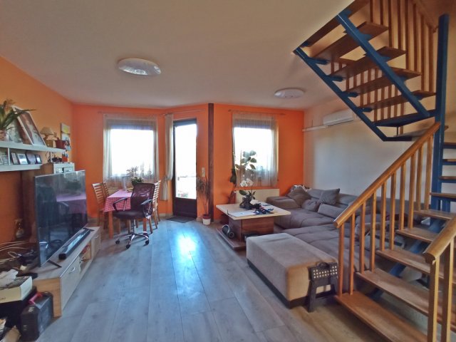 Eladó sorház, Kistarcsán 95 M Ft, 3+1 szobás