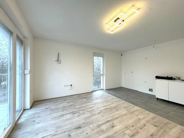 Eladó téglalakás, Pécsett 51.9 M Ft, 2 szobás