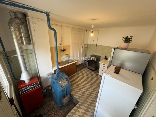 Eladó családi ház, Pilisen 70 M Ft, 3 szobás