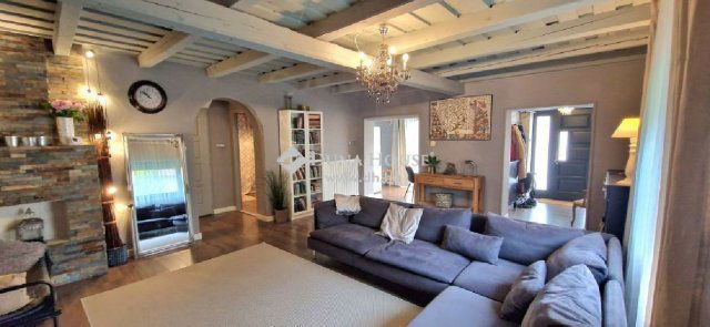 Eladó családi ház, Balatonfüreden 155 M Ft, 5 szobás