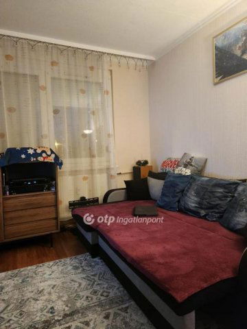 Eladó panellakás, Budapesten, XV. kerületben 51 M Ft, 1+1 szobás