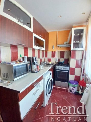 Eladó panellakás, Dunaújvárosban 31.9 M Ft, 2 szobás