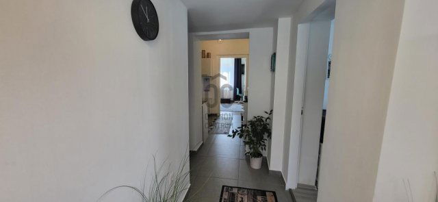 Eladó családi ház, Vecsésen 87.7 M Ft, 3 szobás