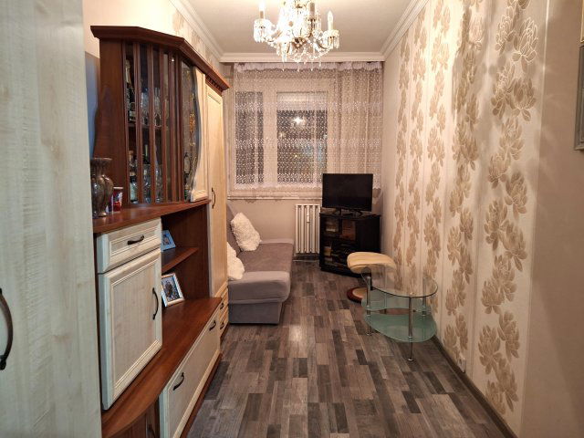 Eladó panellakás, Kecskeméten 52.9 M Ft, 1+2 szobás